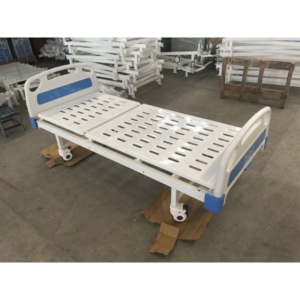 Кровати заботы железного каркаса нержавеющей стали больничная койка простой одиночной расшатанной ручной ручная