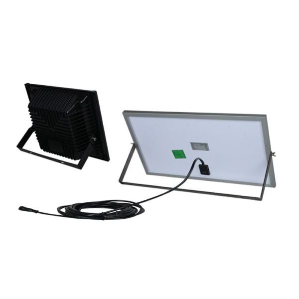 CRI Ra 85 SMD Solar Rechargeable LED Flood Light for Long Emergency Time Outdoor Lighting