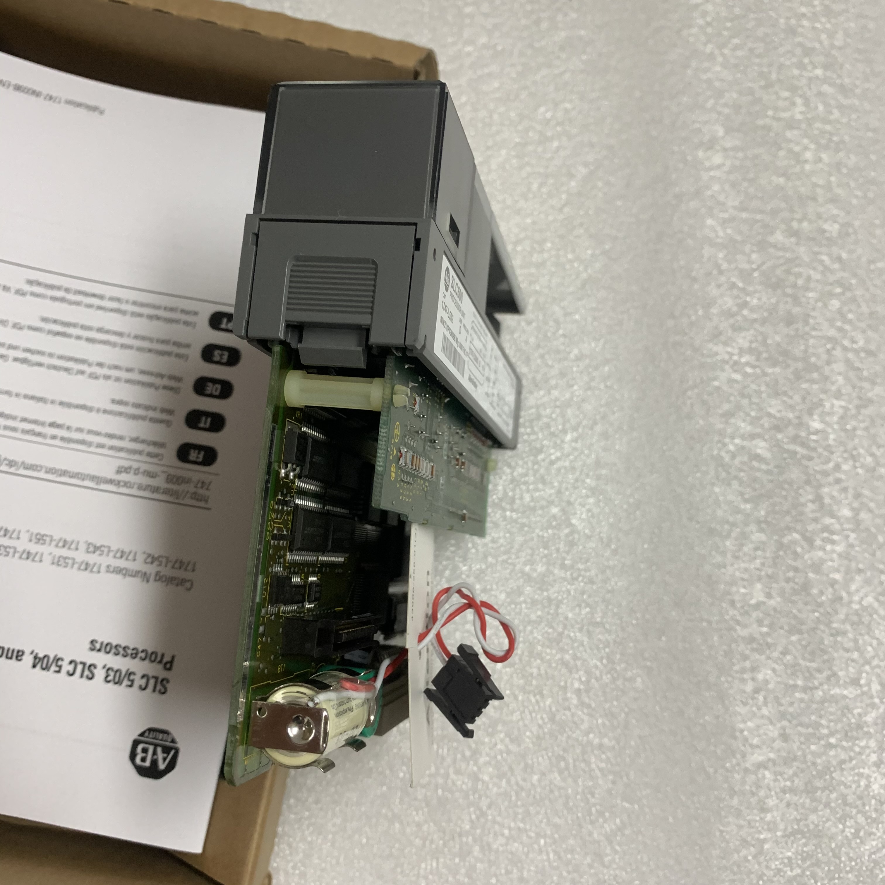 MS 175/500MA I/O 1 ПАМЯТИ 4096 БЛОКА 16K ПРОЦЕССОРА C.P.U. AB 1747-L532 НОВОЕ