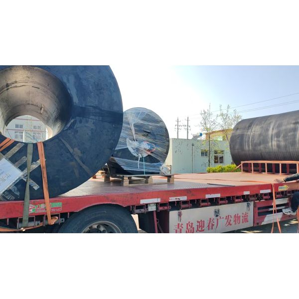 Corrosion Resistance Cylindrical Rubber Fenders Length 1000-5000mm Diameter 100-2000mm Ideal for in Harbors Offshore and Shipyards