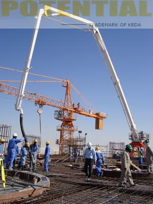 380V / 50Hz Concrete Placing Boom 3 Sections Folding Type For Concrete Placement