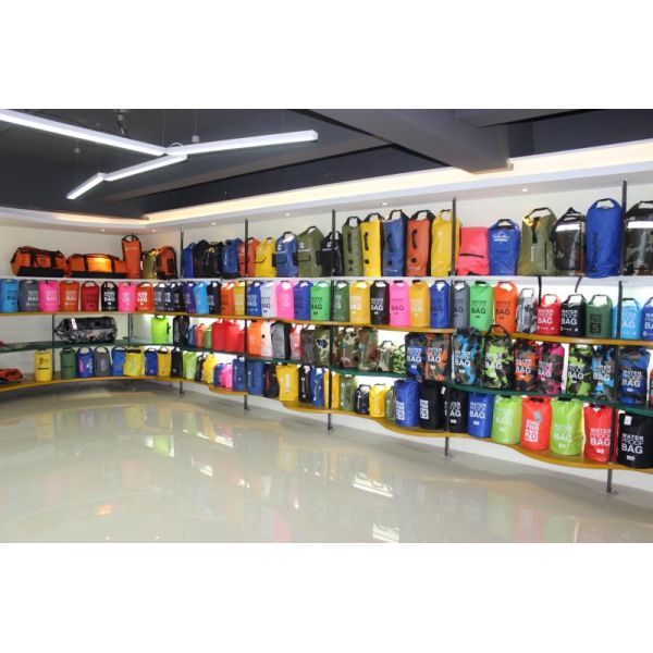 10L Transparent Window Backpack , Roll Top Type Waterproof Backpack For Swimming