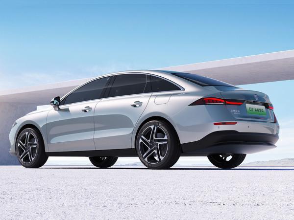 Roewe D7 DMH 125 Energy Midsize PHEV Electric Sedan Beyond Edition for and Retail