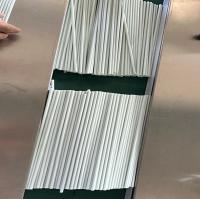 Máquina de embalagem de barras de fibra de vidro de largura de filme de 300 mm para embalagem e transporte precisos