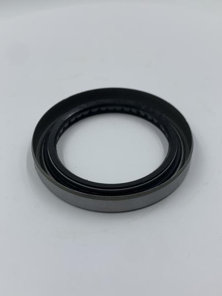 Remplacement d'Isuzu 4HF1 Sceaux d'huile de vilebrequin Pièces arrière de camion Huile 8-9433718-0