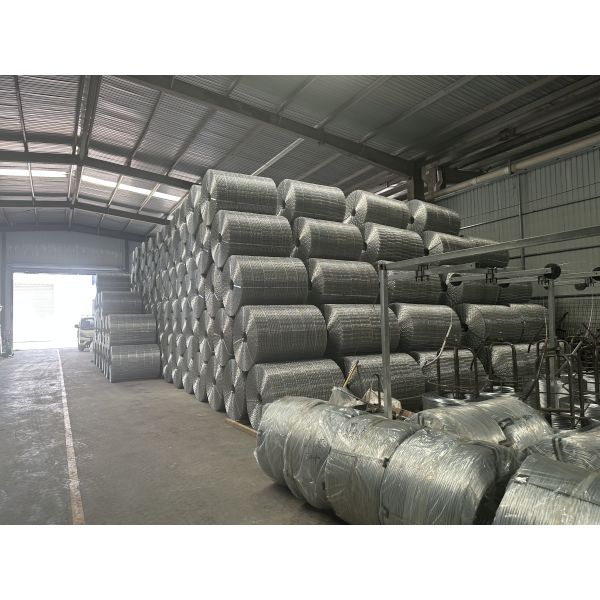Everglades Gas Pipeline Reinforced Galvanized Steel Mesh Width 190.5mm Welded Mesh							