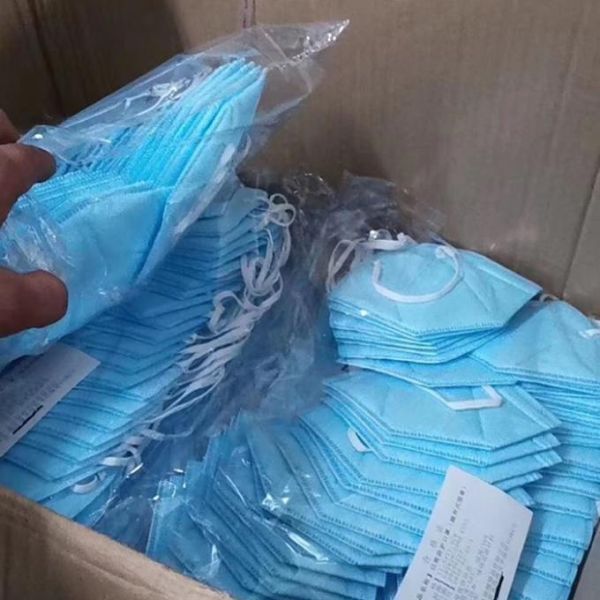 Blue White Disposable N95 Mask , Earloop Procedure Masks Breathable Protection