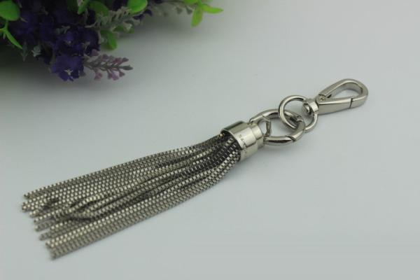 Hot sale custom gold nickel gunmetal color metal tassels cap with spring hooks