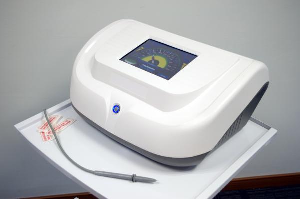 Fan Cooling System Vascular Removal Equipment Laser Treatment For Varicose Veins