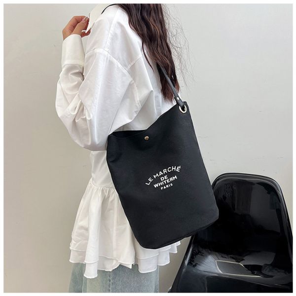 Newest Fashionable Medium Canvas Female Bucket Bag for 2024 Summer Crossbody Printing