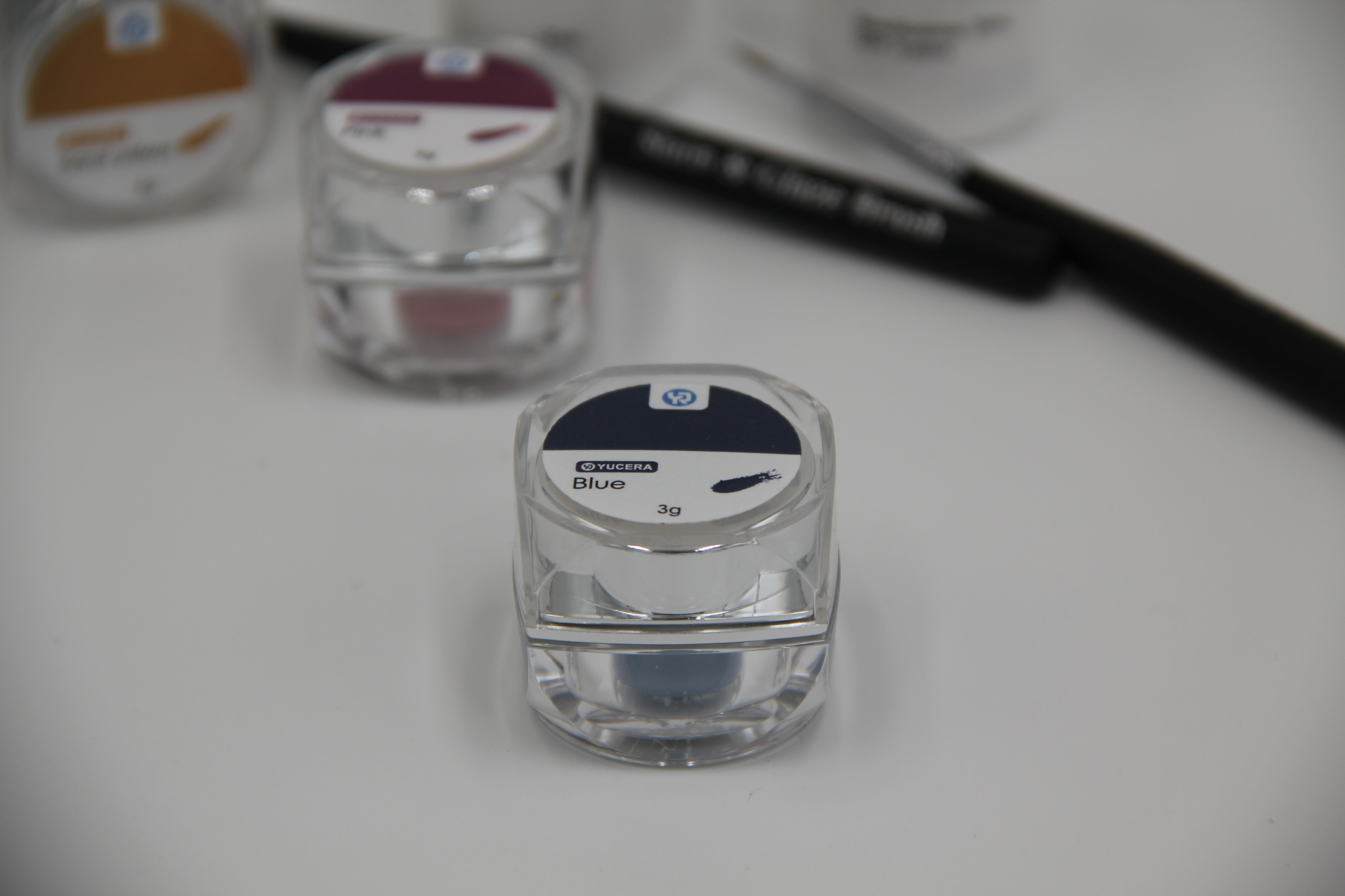 Yucera Dental Ceramic Staining and Glazing Kit Dental Lab Stain and Glazing Material New Generation Dying Solution