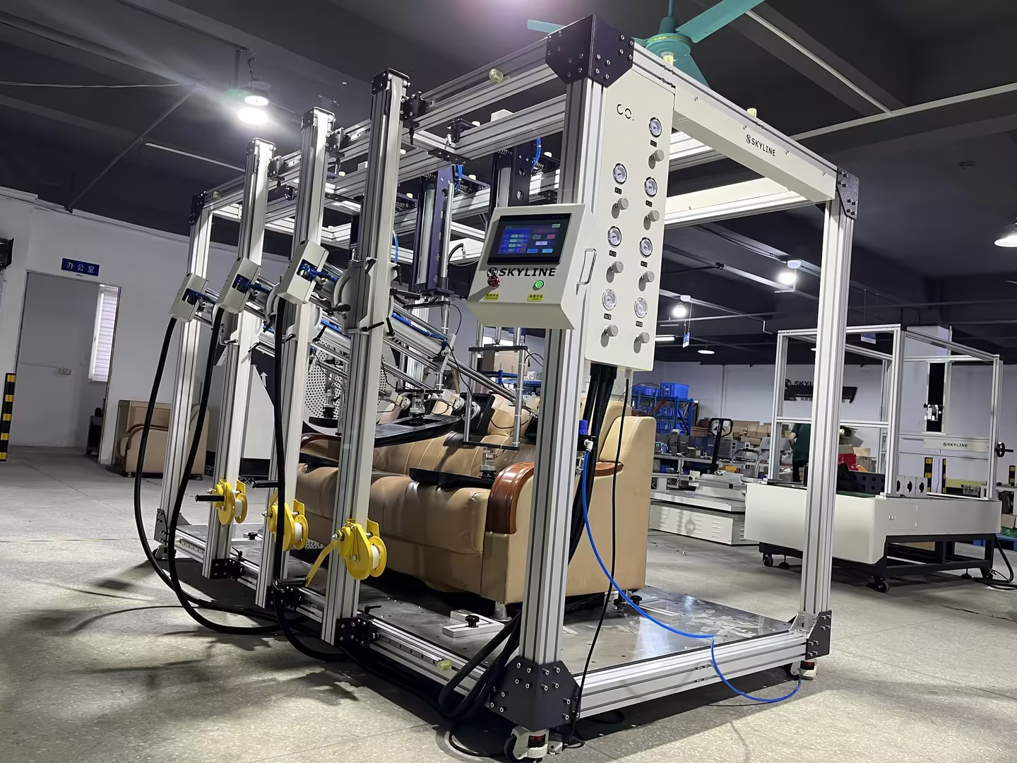 EN 4875/BIFMA X5.4/EN 1728 Триместный диванный тестер для проверки долговечности