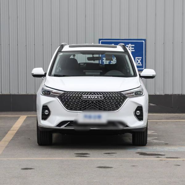 -Made Changcheng Haval M6 2023 PLUS SUV 5 places avec moteur 1.5T et boîte de vitesses manuelle