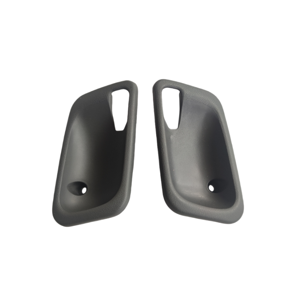 Original Factory MB774545 New High Quality Inner Buckle Handle Cover Replacement Car Door Handle Mitsubishi Pajero Montero