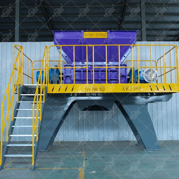 Xrido Automatic Industrial Solid Waste Shredder Machine for Metal Plastic Recycling