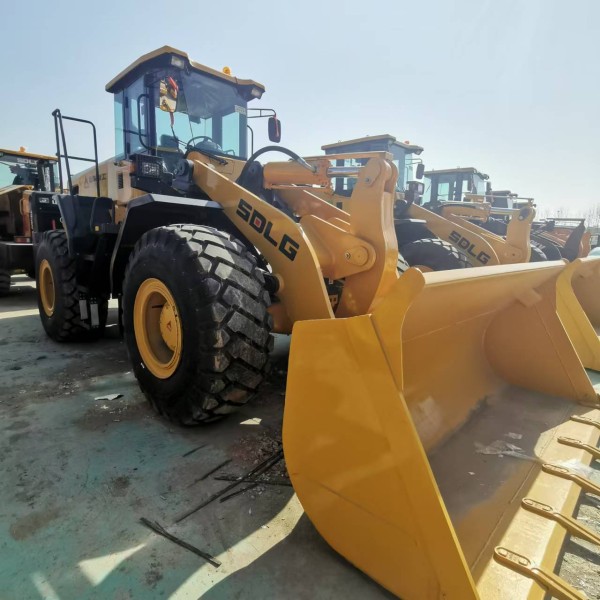 Used SDLG L956F Wheel Loader 5 Ton with Enhanced Stability & Large Breakout Force Ideal for Heavy Construction Work