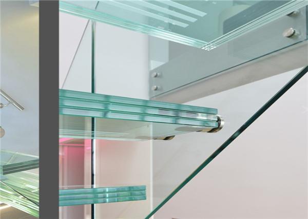 Closed Riser Straight Floating Steps Staircase / Floating Spiral Staircase