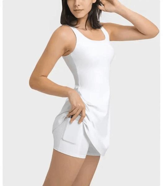                  Custom New Style Sport Wear with Pocket Workout Skirts High Waist Fitness Yoga Shorts Athletic Gym Women Tennis Dress             