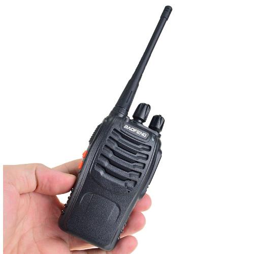 UHF 5W 400-470MHz Baofeng BF-888S Walkie Talkie 5km Two Way Radio