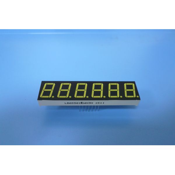 Ultra Bright White 7 Segment LED Display 100mcd - 120mcd Luminous Intensity