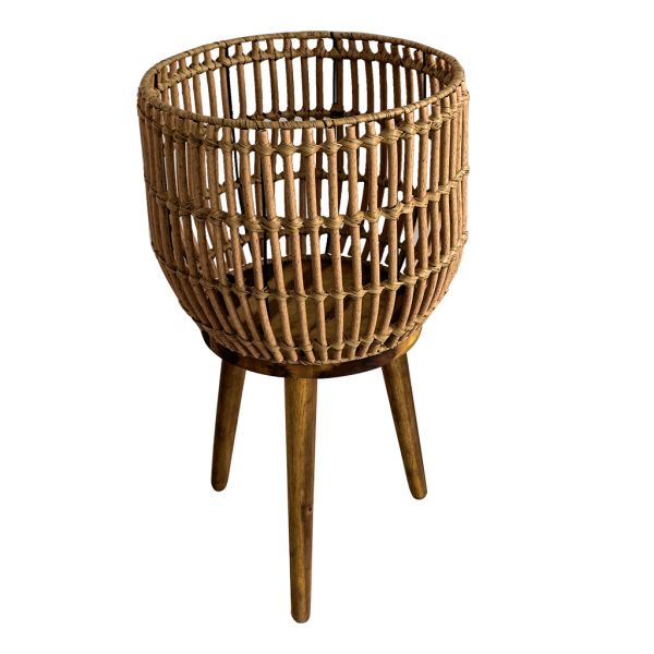 Factory Direct Sale Metal Frame Wooden Legs  PE Rattan Artificial Weaving Popular Flower Stand with Wooden Base