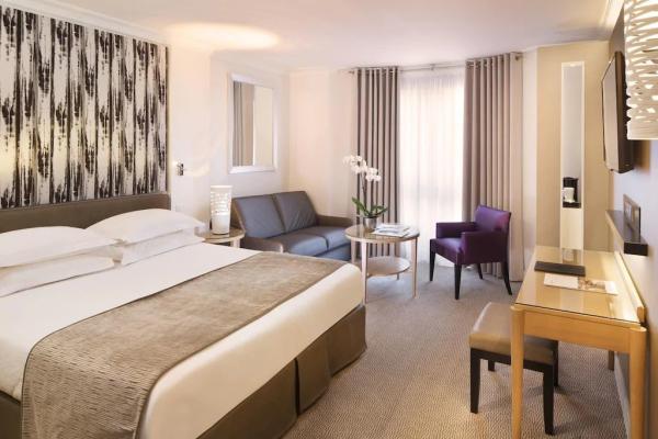 South Africa hotel interior furniture from China factory for guestroom bed set with sofa in leather upholstered and wood