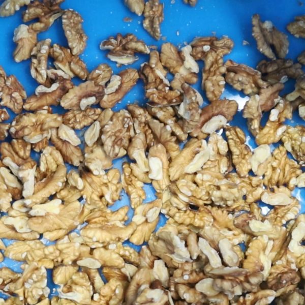 User-Friendly Walnut Kernel Sorting Machine Offers Simple Controls For Short Training Time And Reduced Labor Cost powered by Deep-learning