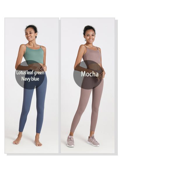 Quick Drying 2 Piece Yoga Outfit Moisture Wicking Nude Women'S Yoga Clothing Set