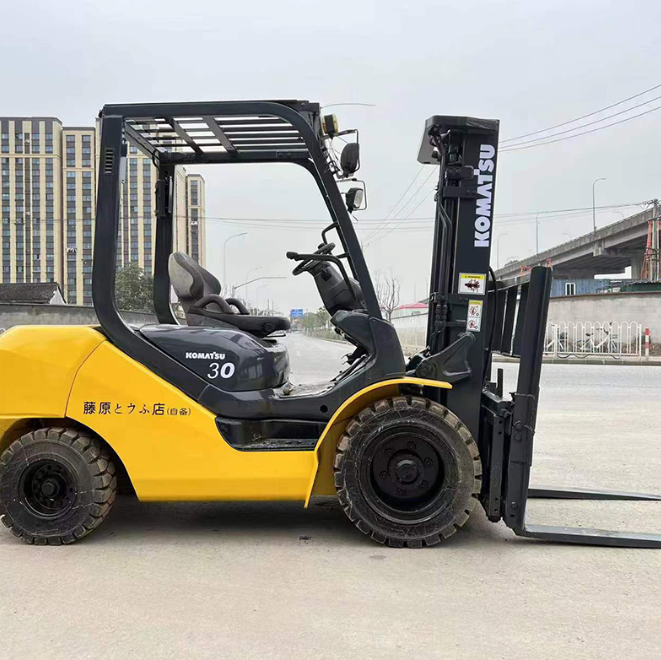 Good Condition 3ton TOYOTA Original Japan Second Hand Forklift and Low Working Hours