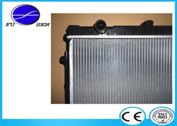Eco Friendly Mitsubishi Montero Radiator / Mitsubishi Pajero Radiator