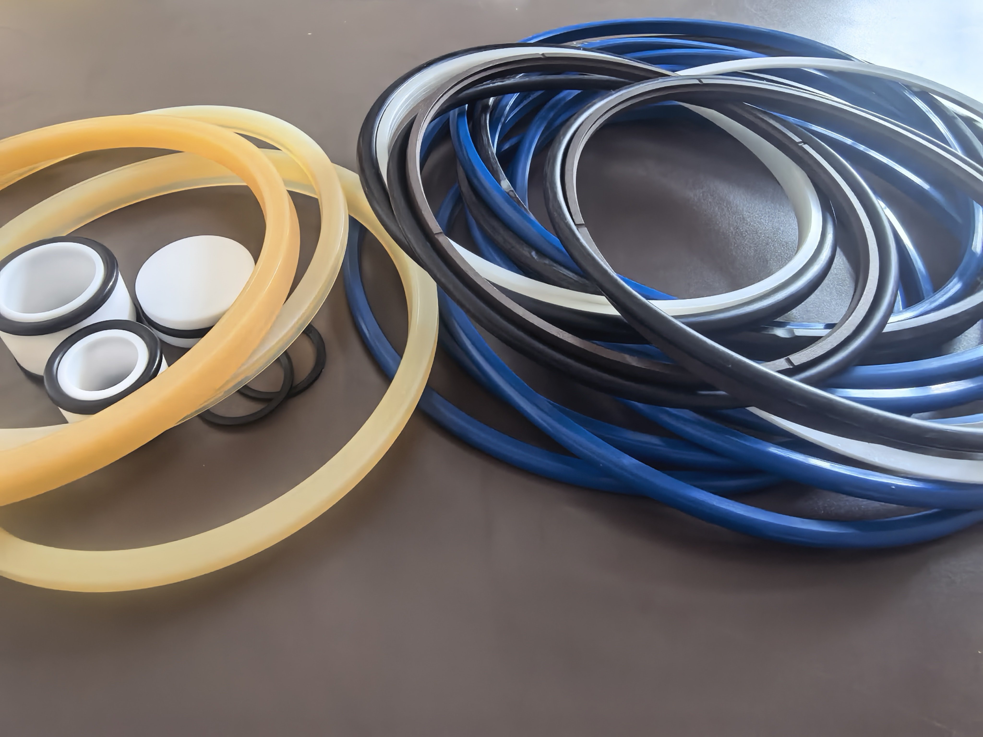 Frukawa Hydrualic Breaker Seal Kit  FXJ 225 902411-920020   902411-920030    902411-920040  902407-920080   902407-920090