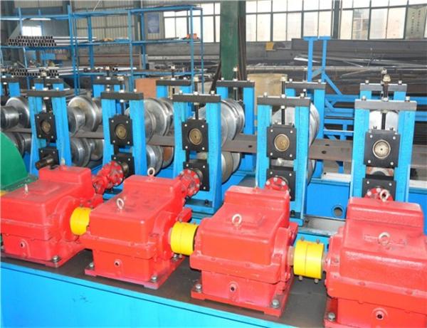 Professional Highway Guardrail Roll Forming Machine , Purlin Forming Machine