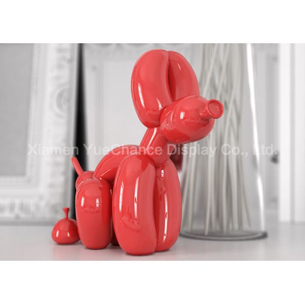 Statues animales grandeur nature rouges brillantes, statues faites sur commande