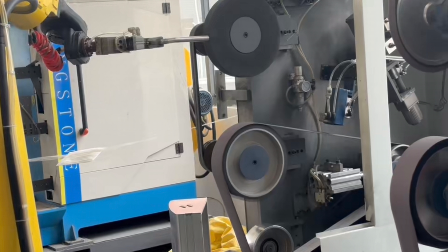 Precision Automated Polishing Robots High Precision with Compact Small Space-saving Design Providing Polishing Automation