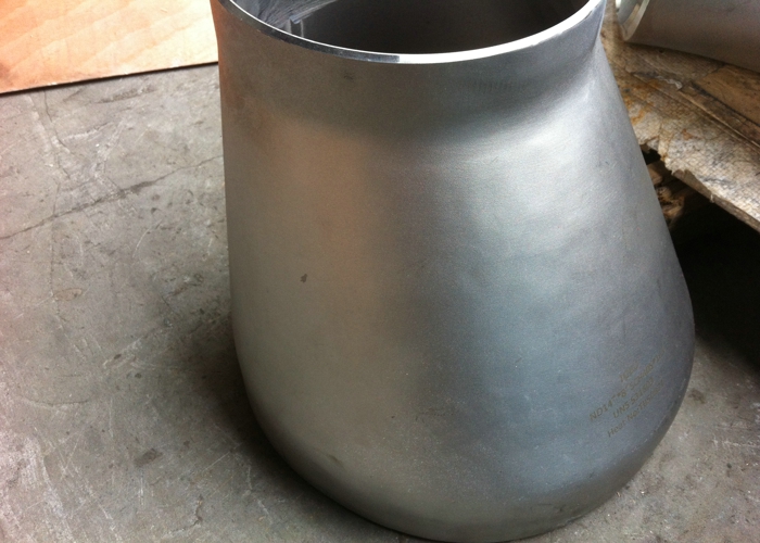 Seamless Stainless Steel Reducer Class 150 Butt Weld Reducer ASME B16.11 for Industrial Applications