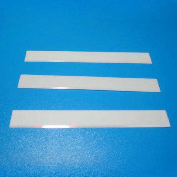 Multifunctional Zirconia Ceramic Parts Clean Cutting Blade For Corrosive Materials