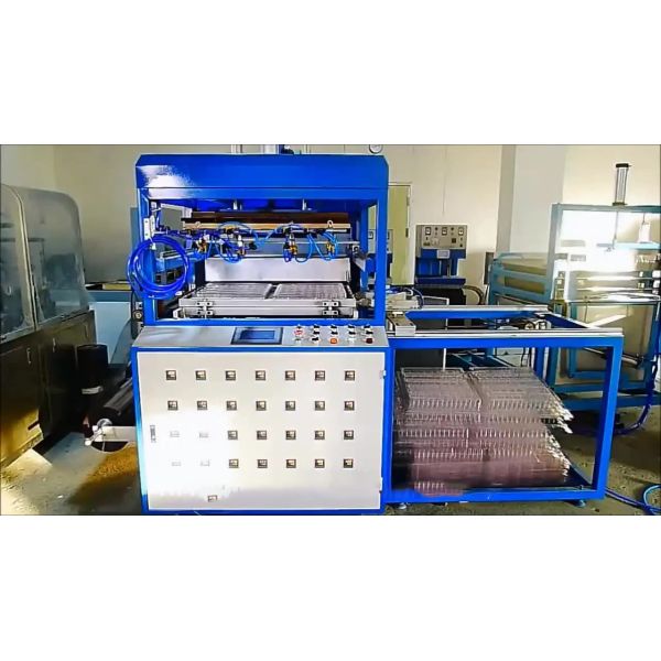 Машина упаковки PLC Thermoforming, ЛЮБИМЕЦ Multiscene формируя машину