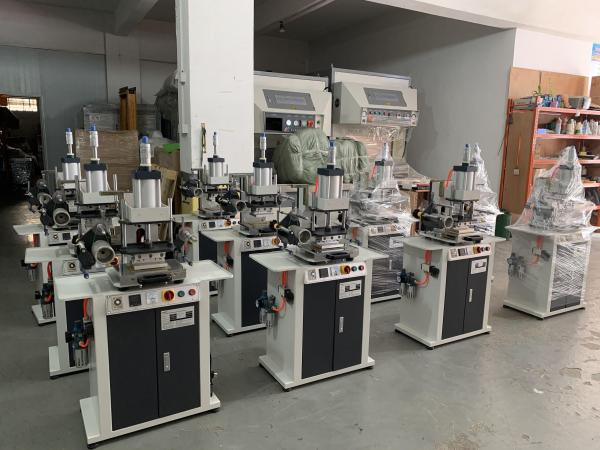 Pneumatic Hot Stamping Foil Machine Automatic Gilding Pressing Machine for Card / Wallet / Bag / Notebook Leather Embossing