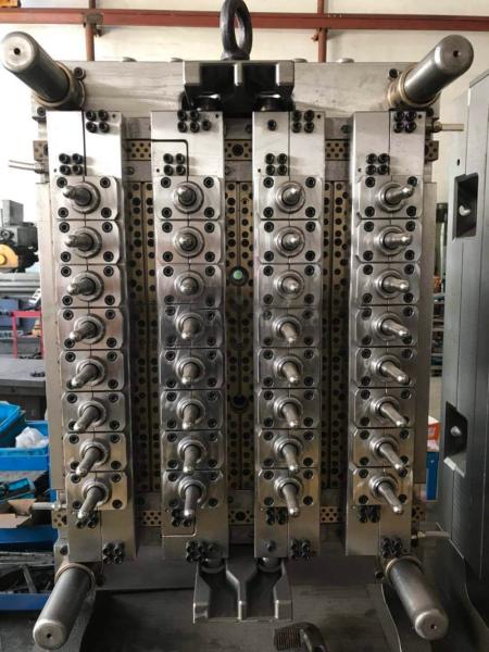 POM PA6 Insert Molded Parts Multi Cavity Injection Molding Mold Design