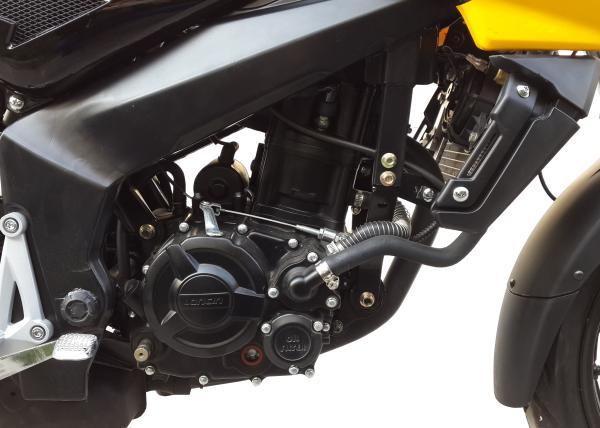 250cc Water Cooling Engine Automatic Street Bike Motorcycle Aluminum Wheel LCD Screen