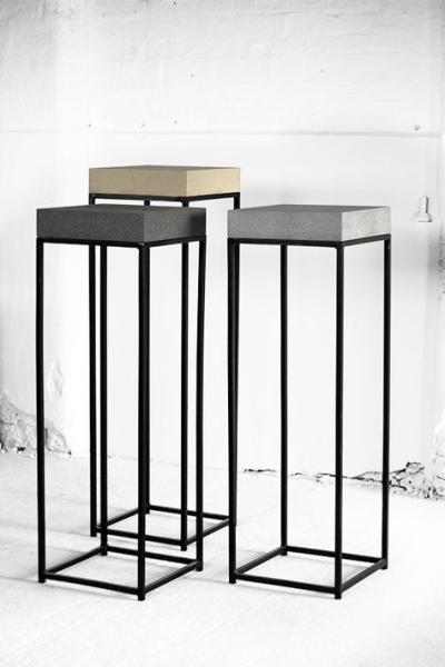 Custom Color Metal Jewelry Display Stand Luxury Retail Store Fixtures