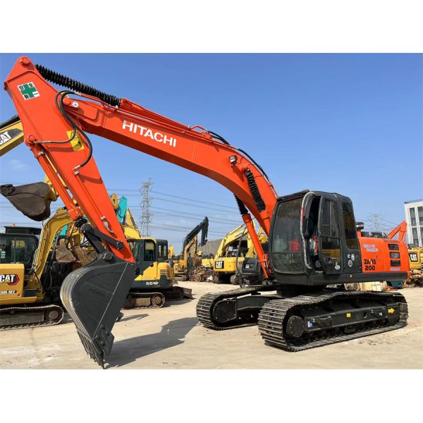 Used Hitachi Zaxis200 Excavator Japan Origin Isuzu Engine
