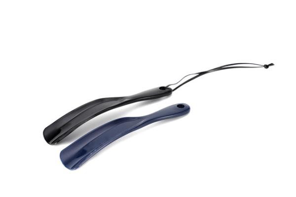 Plastic Long Length Shoe Horn 7.1 Inch 18 CM Plastic With Circular Hanging Holes Translucent