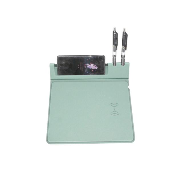 Manufacturers Wholesale Customize Logo Size Multifunctional Folding Chargeable Wireless Charging Leather Mouse Pad