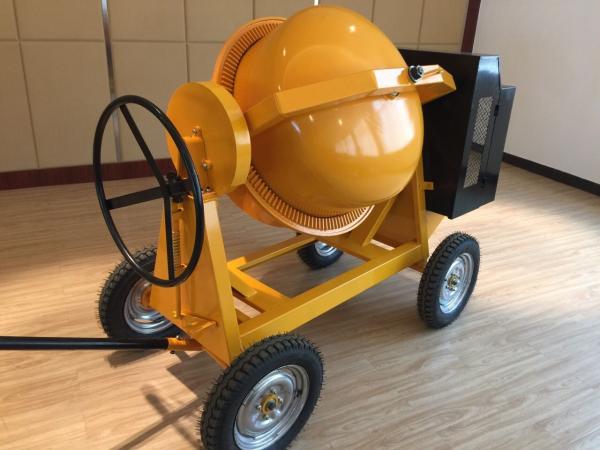 Diesel Powered Concrete Mixer  4 wheel Manual Tipping with 500 Liters Drum