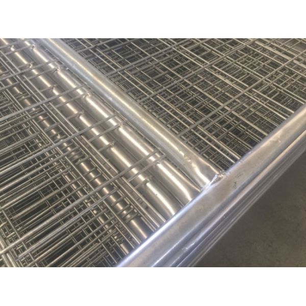 Anti Crrosion Steel Field Gates , Welded Wire Mesh Steel Farm Fence Gate