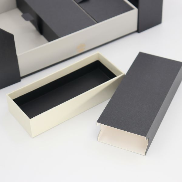 Customized Double Door Tea Packaging Box Black Specialty Paper Magnetic Closure Tea Gift Cardboard Box