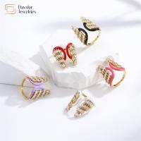 Borboleta colorida Angel Wing Christmas Tree Rings Zircon do esmalte ajustável