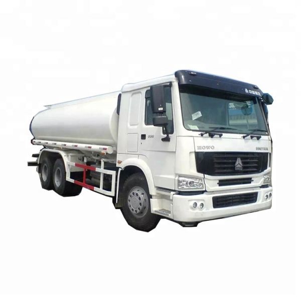 SINOTRUK HOWO 6x4 LHD/RHD road sprinkler water bowser tanker trucks for sale