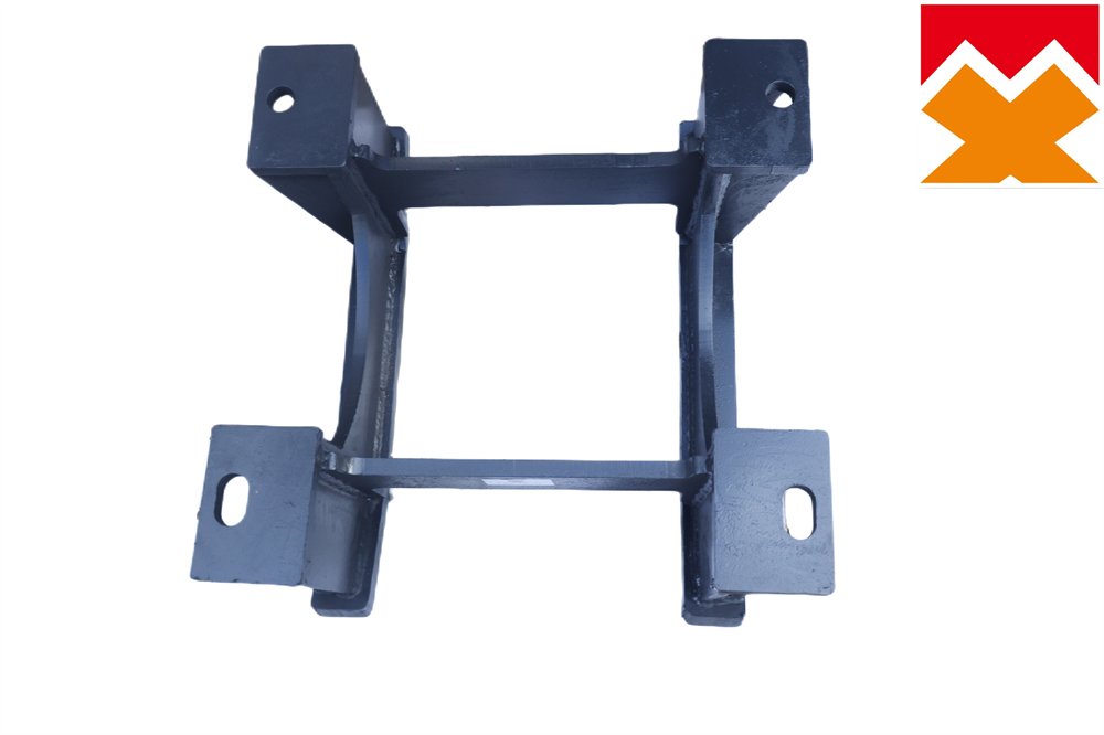 Black ZX870 Excavator Track Guard Q35B Material Forging Casting Process